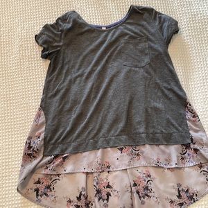 Flowy Xhilaration Shirt